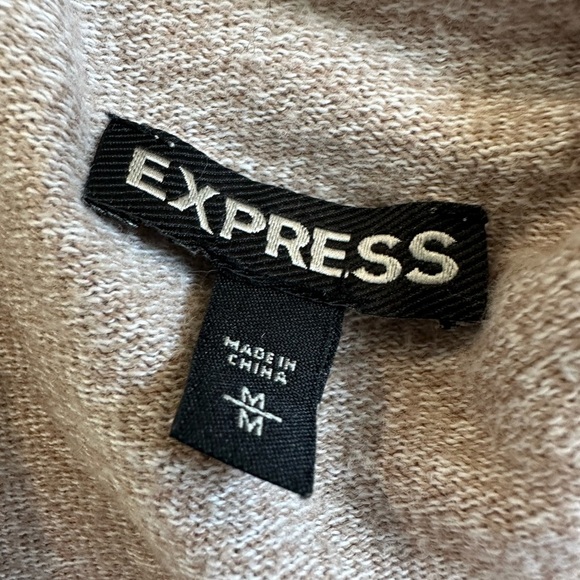 ❤️ Express Women's Tan Sweater Cardigan Medium NWOY - Picture 5 of 6
